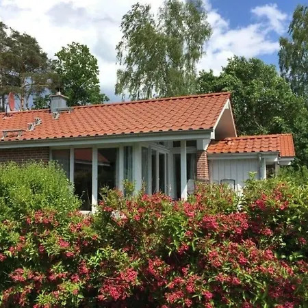 펜션 Uitzicht Op De Weide 4 *